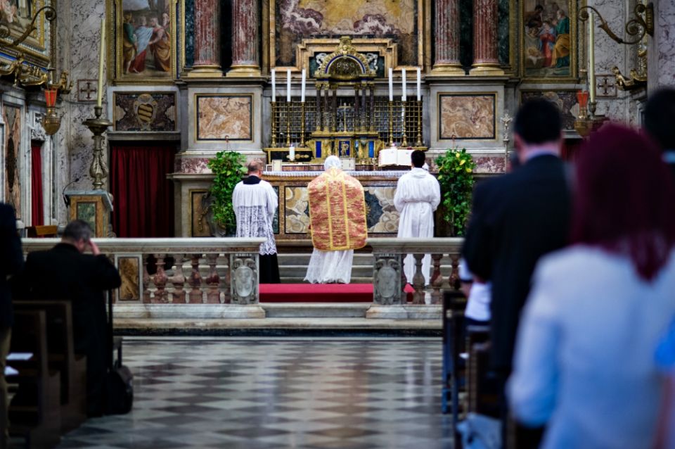 The Latin Mass is celebrated in Rome on Sept. 7, 2017. (Dreamstime/Ensens)