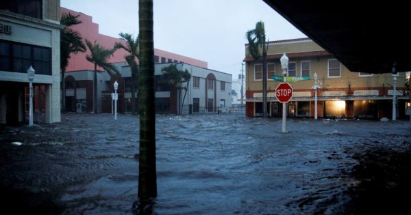 Hurricane Ian Leaves Catastrophe In Florida Millions Without Power Earthbeat National 1693